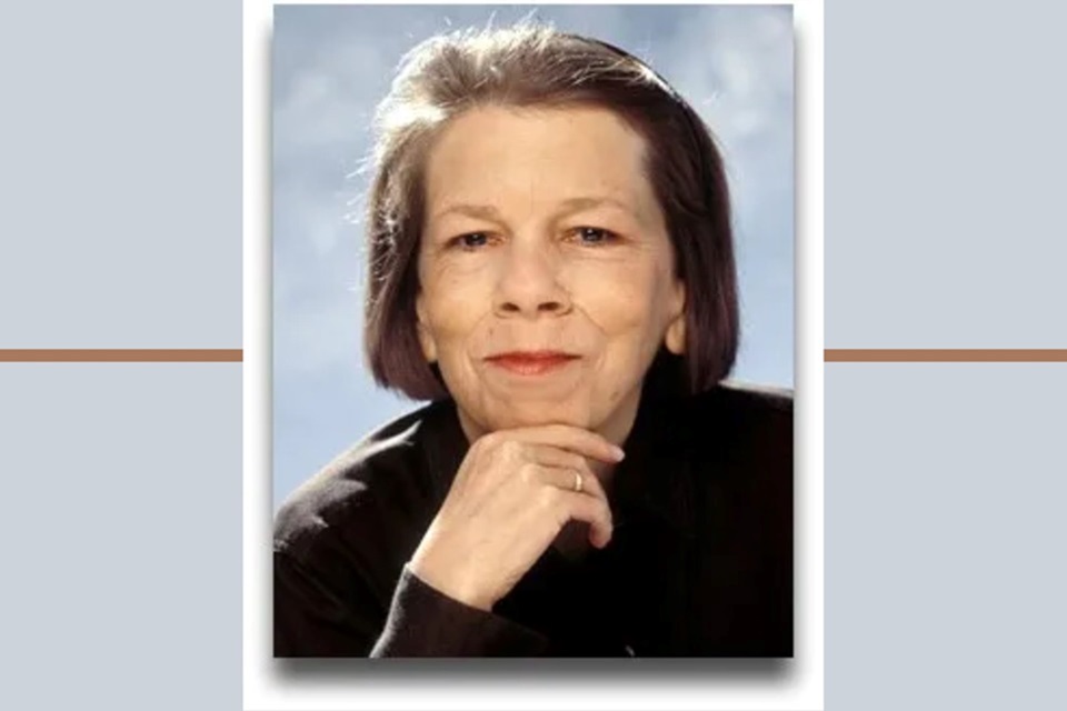 Linda Hunt